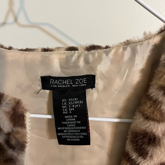 Rachel Zoe children’s fuzzy vest.  Size XS (4). - Picture 6 of 7